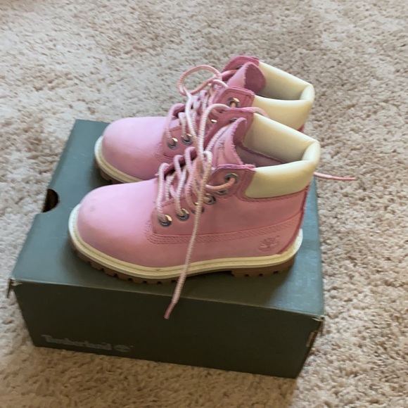 Timberlands - Picture 4 of 4